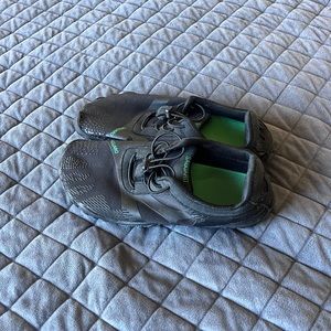 Saguaro minimalist barefoot shoe